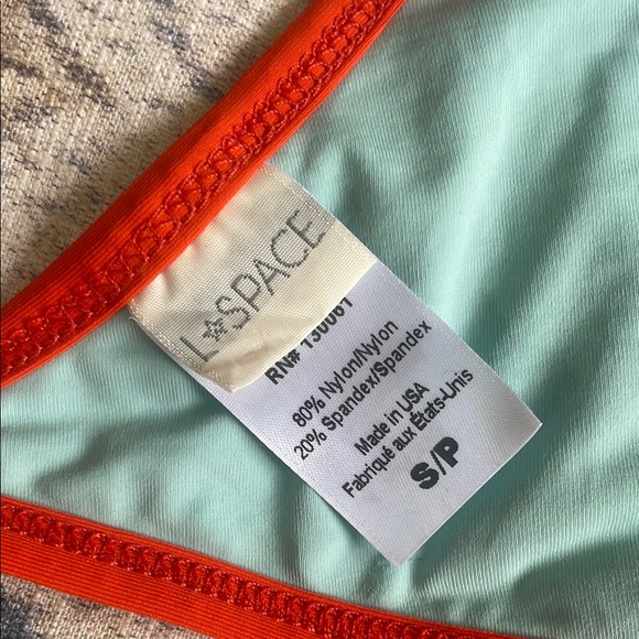 Stylish Two-Tone Bikini Set - Picture 4 of 4